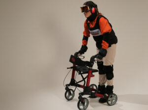 Alterssimulator mit Rollator